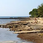 Family-friendly With Swimming Pool Babici, - 2531 Apartmán Umag