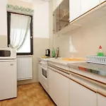 Family-friendly With Swimming Pool Babici, - 2531 Apartmán