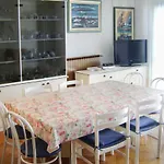 Apartmán Family-friendly With Swimming Pool Babici, - 2531